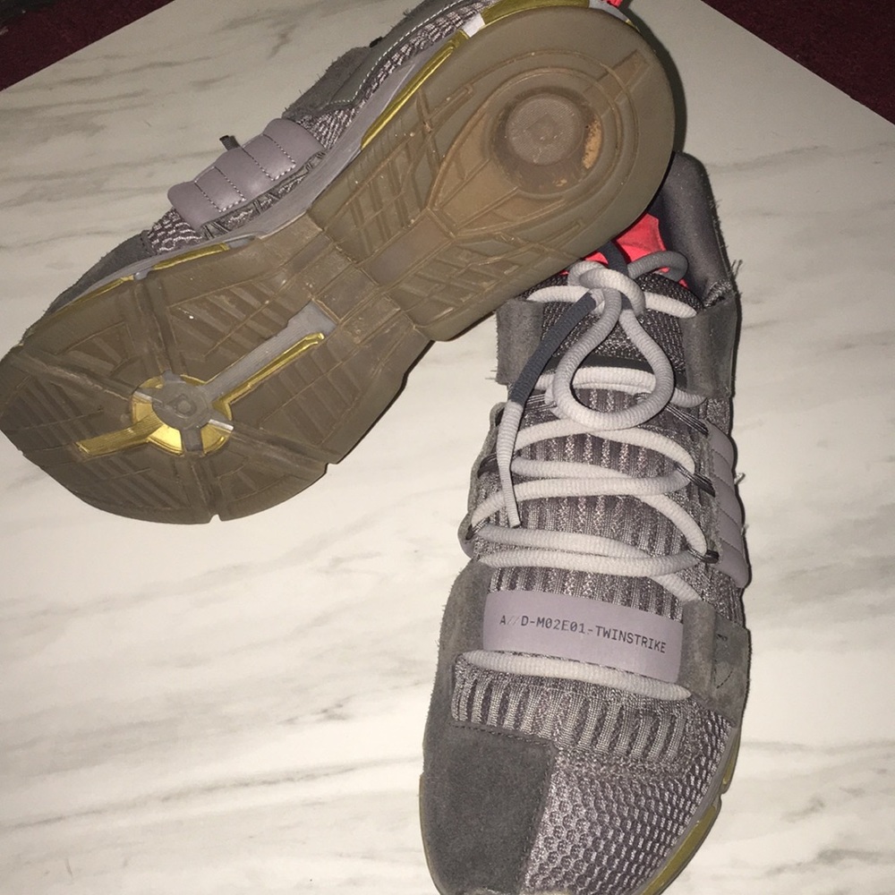 Adidas - A//D Mo2e01 - Twinstrike Size 10.5 - image 3